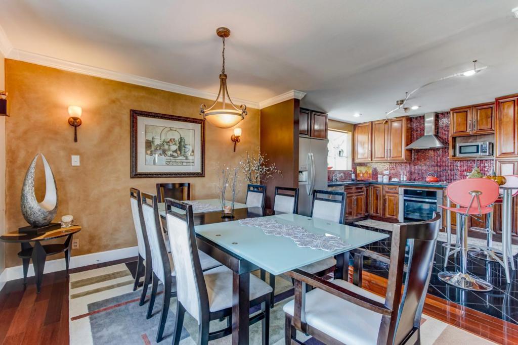 House-canyon Dr *